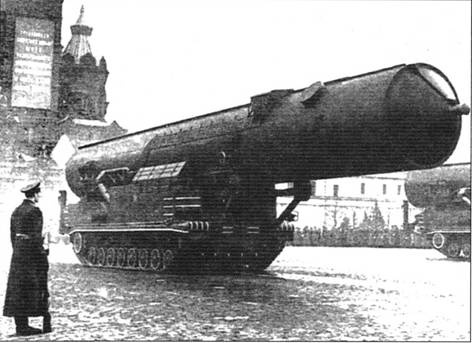 Иллюстрация к книге — Тяжёлый танк Т-10 [pic_58.jpg]