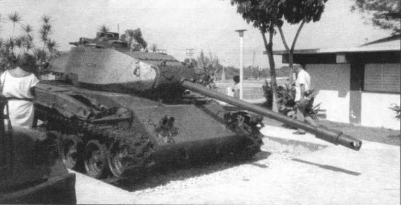 Иллюстрация к книге — Легкий танк M41 [img_69.jpg]