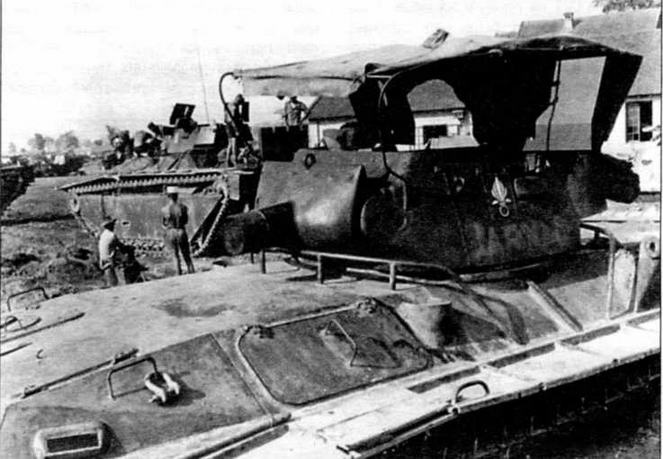 Иллюстрация к книге — Американские «аллигаторы». Гусеничные десантные машины LVT [img_67.jpg]