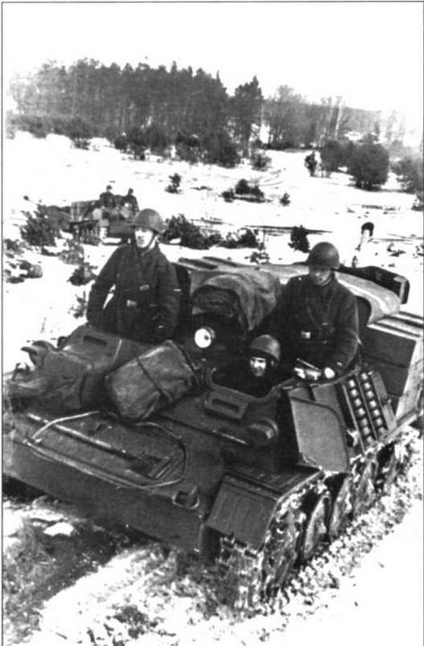 Иллюстрация к книге — Артиллерийские тягачи Советской Армии [img_11.jpg]