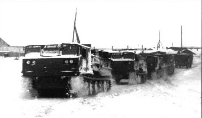 Иллюстрация к книге — Артиллерийские тягачи Советской Армии [img_40.jpg]