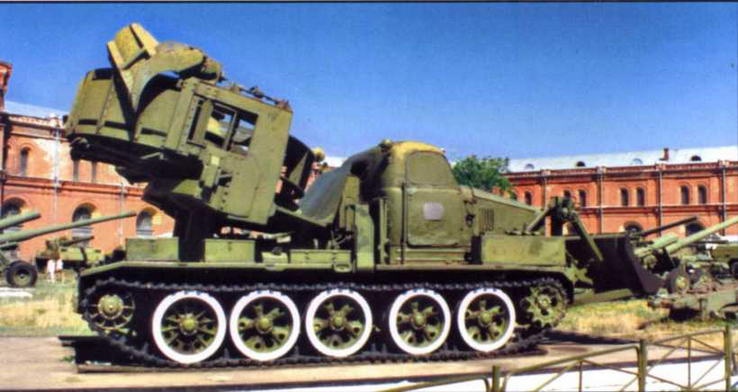 Иллюстрация к книге — Артиллерийские тягачи Советской Армии [img_51.jpg]