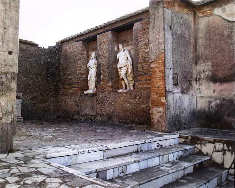 Иллюстрация к книге — Город-музей Помпеи [i_021.jpg]