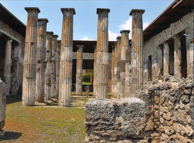 Иллюстрация к книге — Город-музей Помпеи [i_071.jpg]