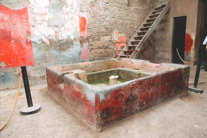 Иллюстрация к книге — Город-музей Помпеи [i_073.jpg]