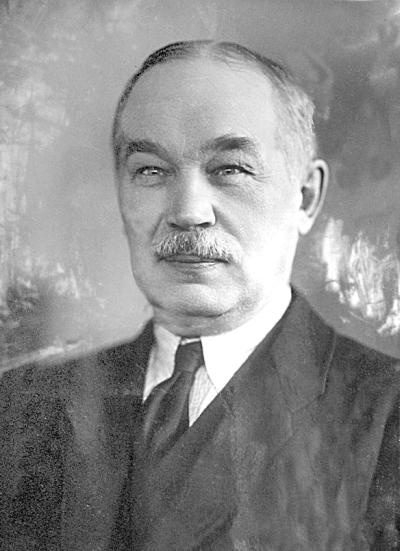 Иллюстрация к книге — Петербургские окрестности. Быт и нравы начала ХХ века [_156.jpg]