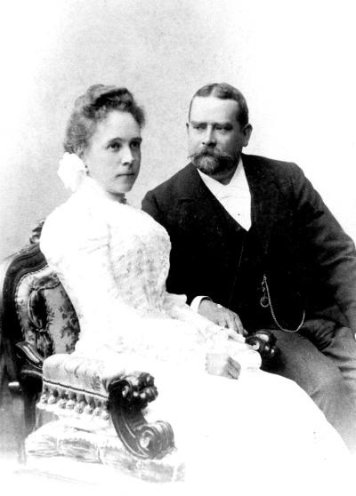 Иллюстрация к книге — Петербургские окрестности. Быт и нравы начала ХХ века [_167.jpg]