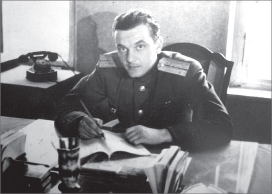 Иллюстрация к книге — Вокруг Петербурга. Заметки наблюдателя [i_067.jpg]