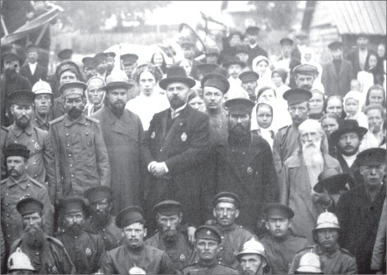 Иллюстрация к книге — Вокруг Петербурга. Заметки наблюдателя [i_167.jpg]