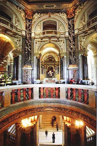 Иллюстрация к книге — Музей истории искусства Вена [i_002.jpg]