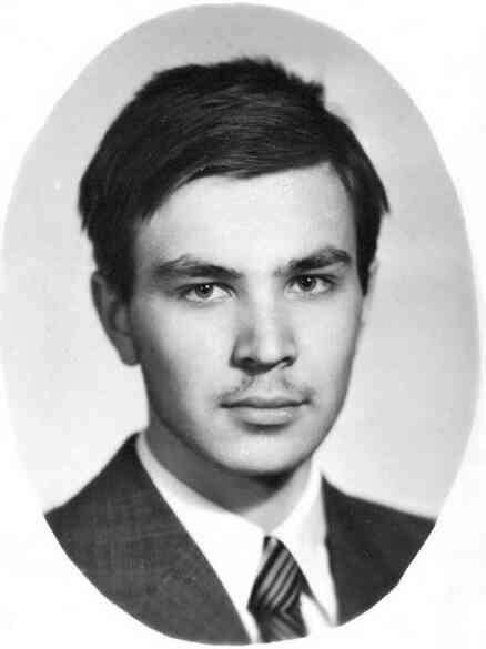 Иллюстрация к книге — «Агата Кристи». Чёрные сказки белой зимы [i_010.jpg]