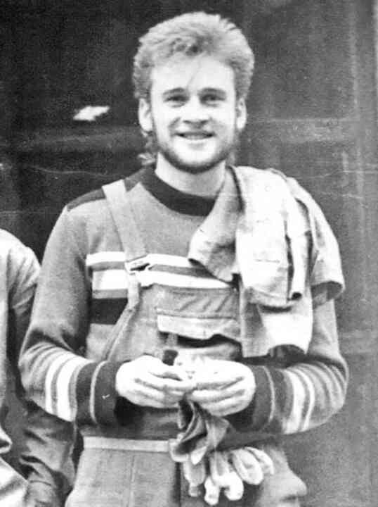 Иллюстрация к книге — «Агата Кристи». Чёрные сказки белой зимы [i_018.jpg]