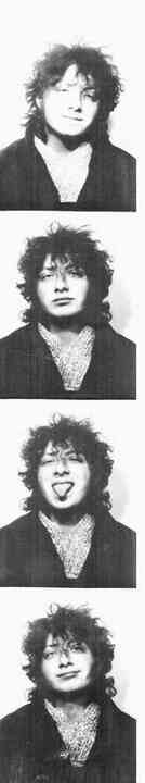 Иллюстрация к книге — «Агата Кристи». Чёрные сказки белой зимы [i_057.jpg]