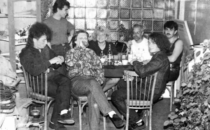 Иллюстрация к книге — «Агата Кристи». Чёрные сказки белой зимы [i_062.jpg]