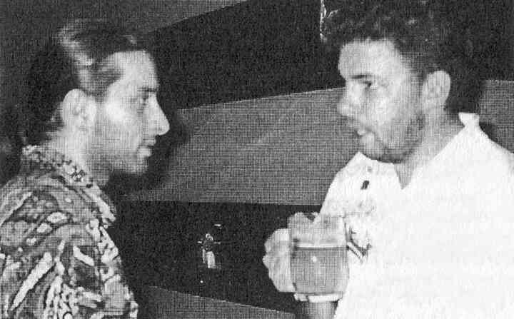 Иллюстрация к книге — «Агата Кристи». Чёрные сказки белой зимы [i_075.jpg]