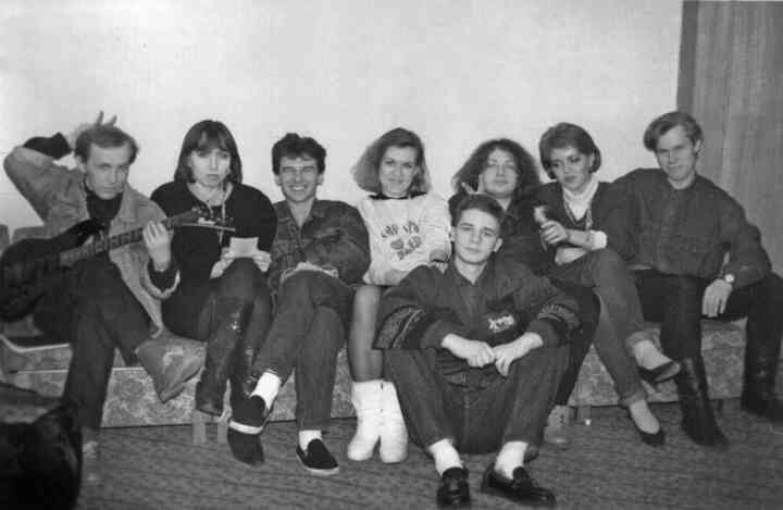 Иллюстрация к книге — «Агата Кристи». Чёрные сказки белой зимы [i_078.jpg]