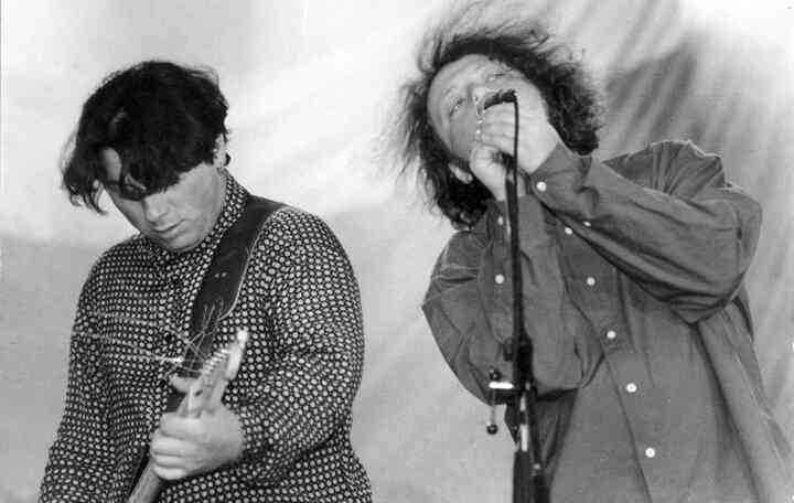 Иллюстрация к книге — «Агата Кристи». Чёрные сказки белой зимы [i_100.jpg]