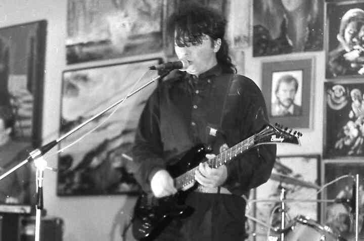 Иллюстрация к книге — «Агата Кристи». Чёрные сказки белой зимы [i_103.jpg]