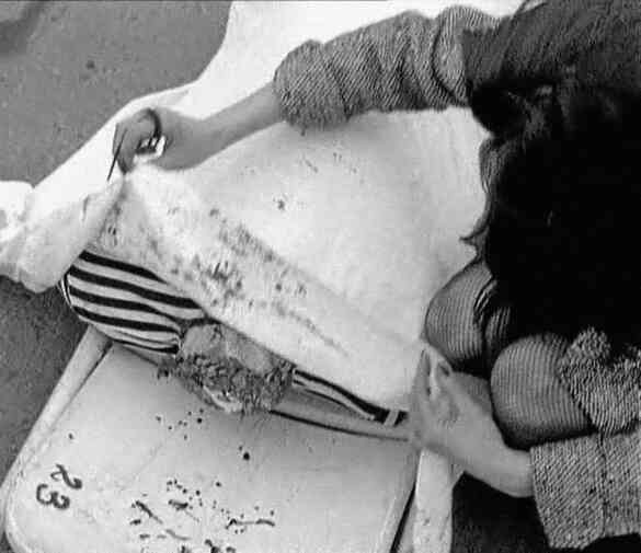 Иллюстрация к книге — «Агата Кристи». Чёрные сказки белой зимы [i_128.jpg]