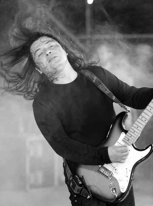 Иллюстрация к книге — «Агата Кристи». Чёрные сказки белой зимы [i_151.jpg]