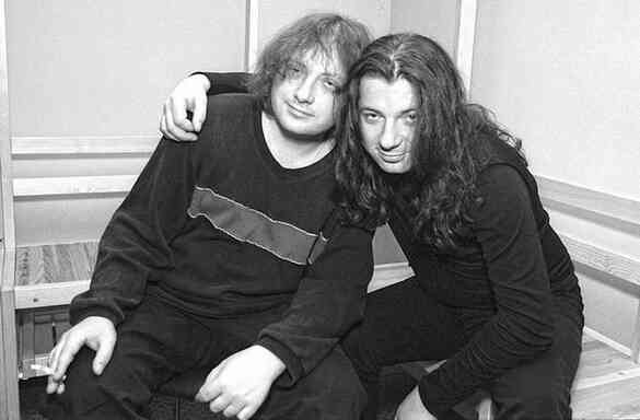 Иллюстрация к книге — «Агата Кристи». Чёрные сказки белой зимы [i_154.jpg]