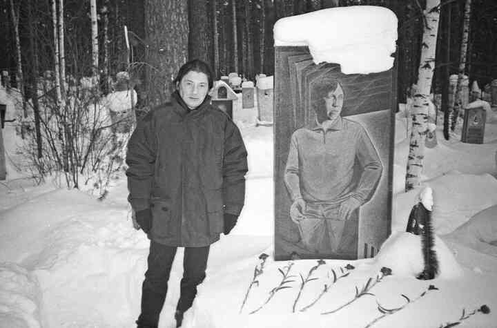 Иллюстрация к книге — «Агата Кристи». Чёрные сказки белой зимы [i_161.jpg]