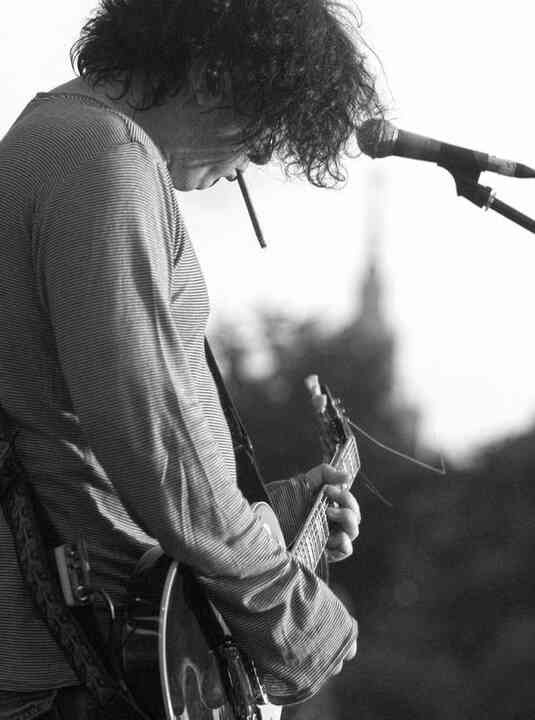 Иллюстрация к книге — «Агата Кристи». Чёрные сказки белой зимы [i_191.jpg]