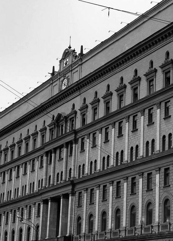 Иллюстрация к книге — Каждому свое [i_008.jpg]