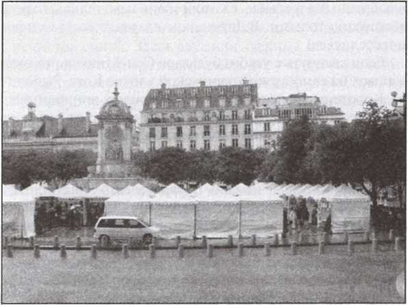 Иллюстрация к книге — Блистательный Париж. История. Легенды. Предания [i_082.jpg]