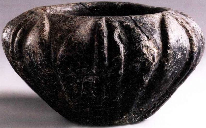 Иллюстрация к книге — Музей кикладского искусства Афины [i_029.jpg]