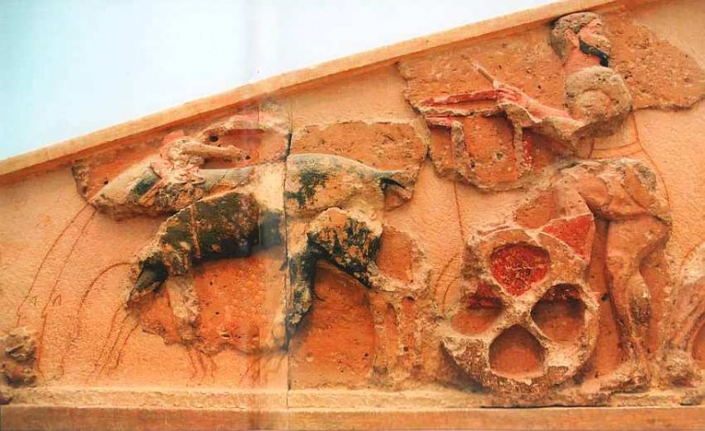 Иллюстрация к книге — Музей Акрополя [i_009.jpg]