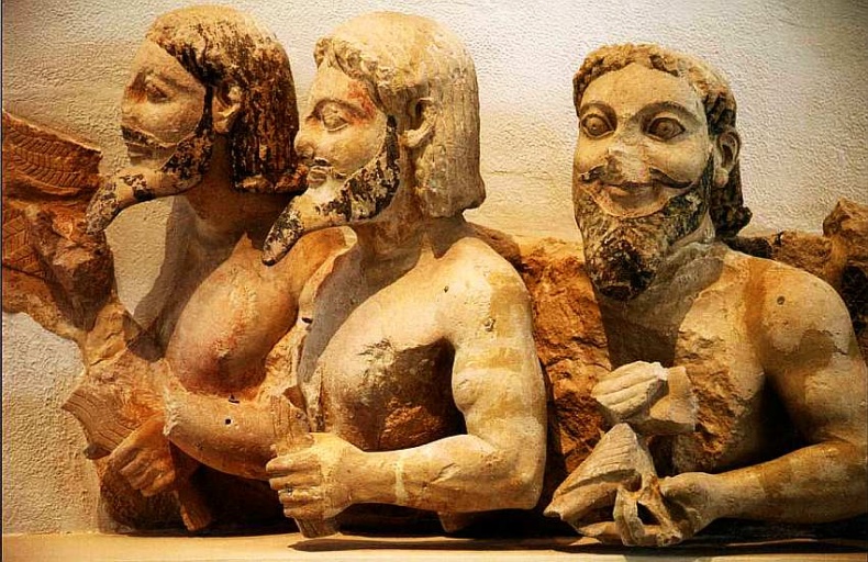 Иллюстрация к книге — Музей Акрополя [i_012.jpg]