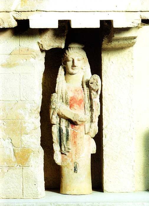 Иллюстрация к книге — Музей Акрополя [i_016.jpg]