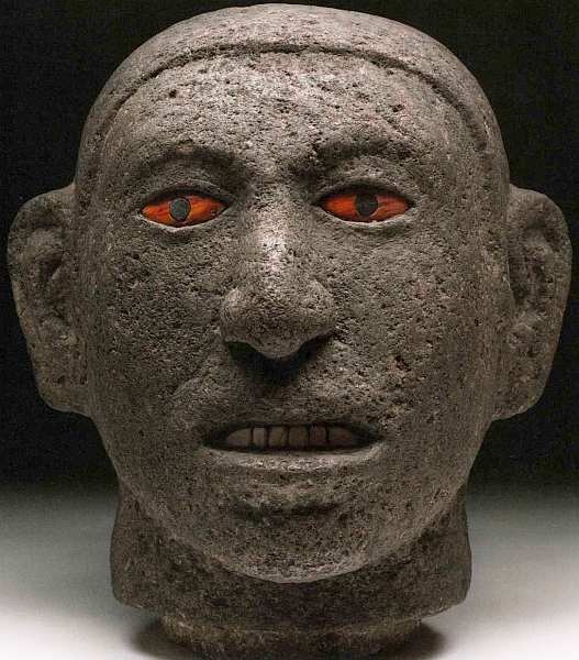 Иллюстрация к книге — Национальный музей антропологии Мехико [i_068.jpg]