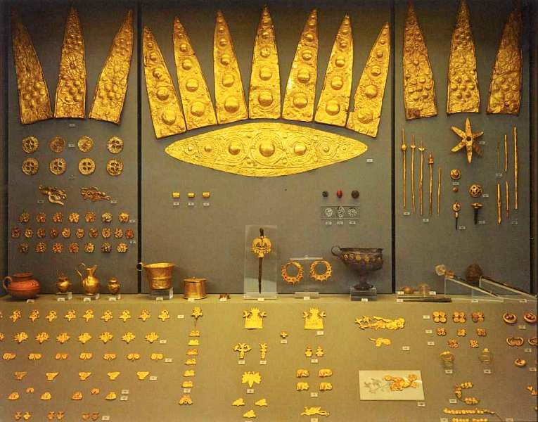 Иллюстрация к книге — Национальный археологический музей Афины [i_003.jpg]