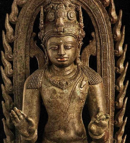 Иллюстрация к книге — Национальный музей Джакарта. [i_009.jpg]