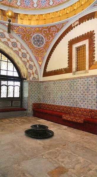 Иллюстрация к книге — Дворец-музей Топкапы Стамбул [i_015.jpg]