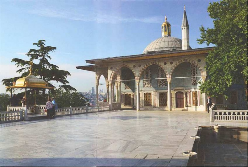 Иллюстрация к книге — Дворец-музей Топкапы Стамбул [i_074.jpg]