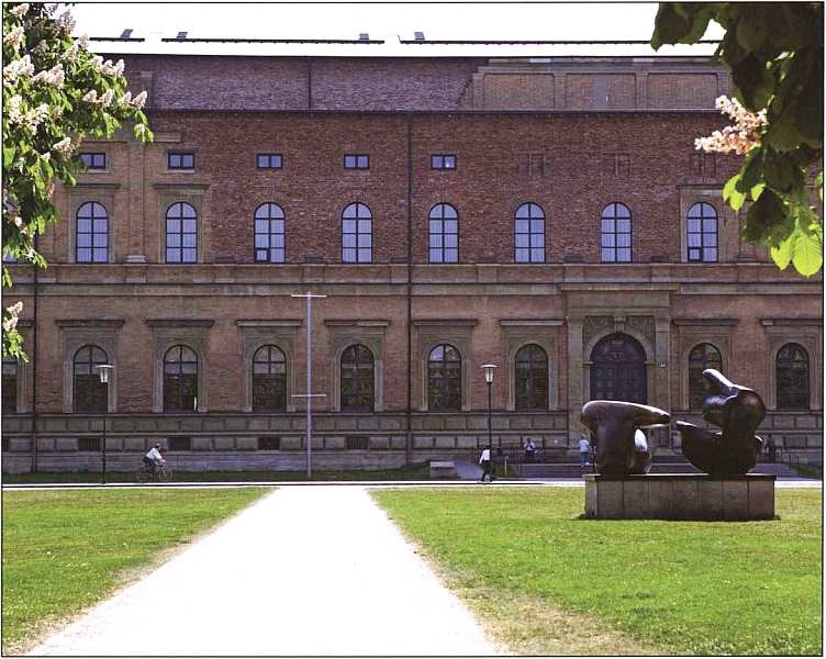 Иллюстрация к книге — Старая пинакотека [i_001.jpg]