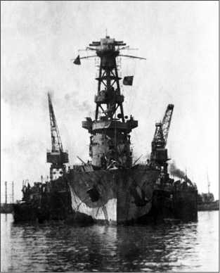 Иллюстрация к книге — Героические корабли Великой Отечественной [i_043.jpg]