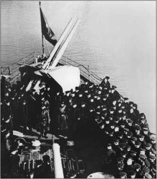 Иллюстрация к книге — Героические корабли Великой Отечественной [i_056.jpg]