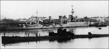 Иллюстрация к книге — Героические корабли Великой Отечественной [i_258.jpg]