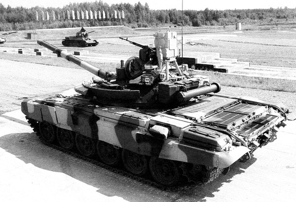 Иллюстрация к книге — Танк Т-80 [i_041.jpg]