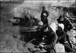 Иллюстрация к книге — Дарданеллы 1915: Самое кровавое поражение Черчилля [i_160.jpg]