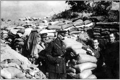 Иллюстрация к книге — Дарданеллы 1915: Самое кровавое поражение Черчилля [i_274.jpg]