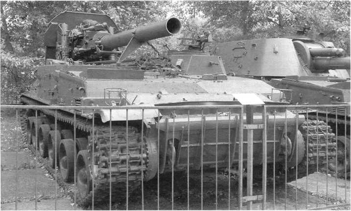 Иллюстрация к книге — Самоходные артиллерийские установки «Акация», «Тюльпан» и «Гиацинт» [i_071.jpg]