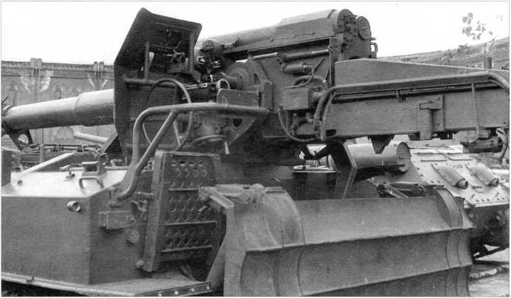 Иллюстрация к книге — Самоходные артиллерийские установки «Акация», «Тюльпан» и «Гиацинт» [i_085.jpg]