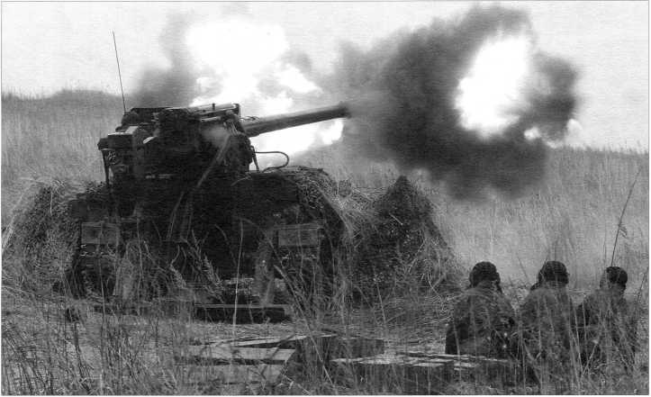 Иллюстрация к книге — Самоходные артиллерийские установки «Акация», «Тюльпан» и «Гиацинт» [i_091.jpg]