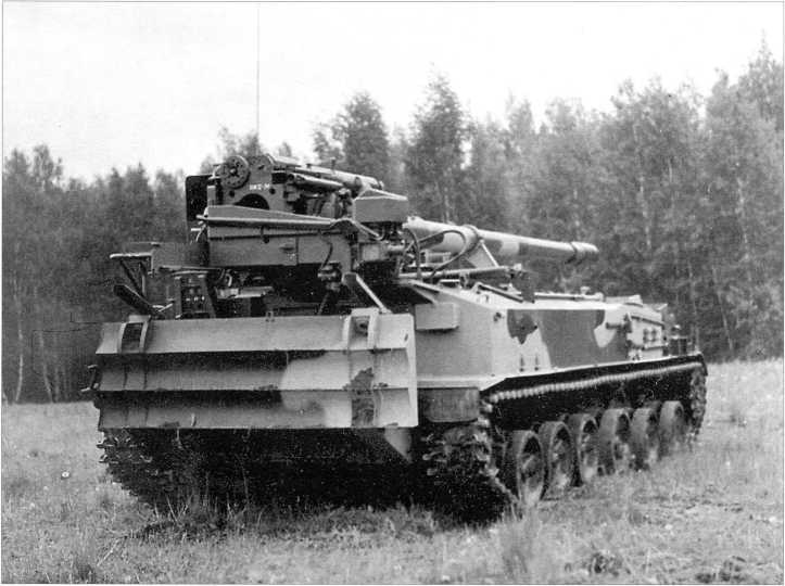 Иллюстрация к книге — Самоходные артиллерийские установки «Акация», «Тюльпан» и «Гиацинт» [i_093.jpg]