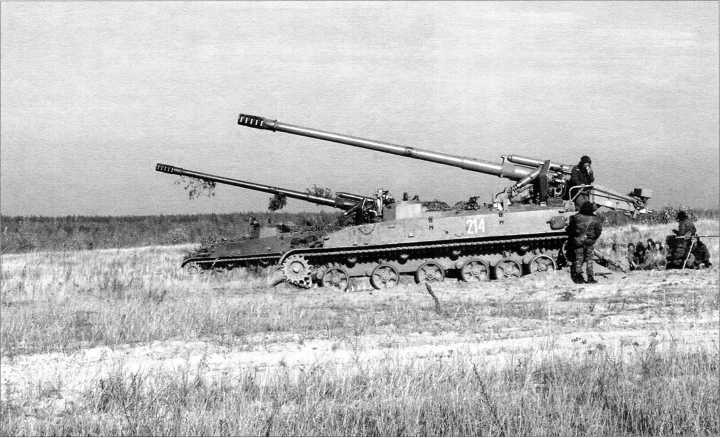 Иллюстрация к книге — Самоходные артиллерийские установки «Акация», «Тюльпан» и «Гиацинт» [i_097.jpg]